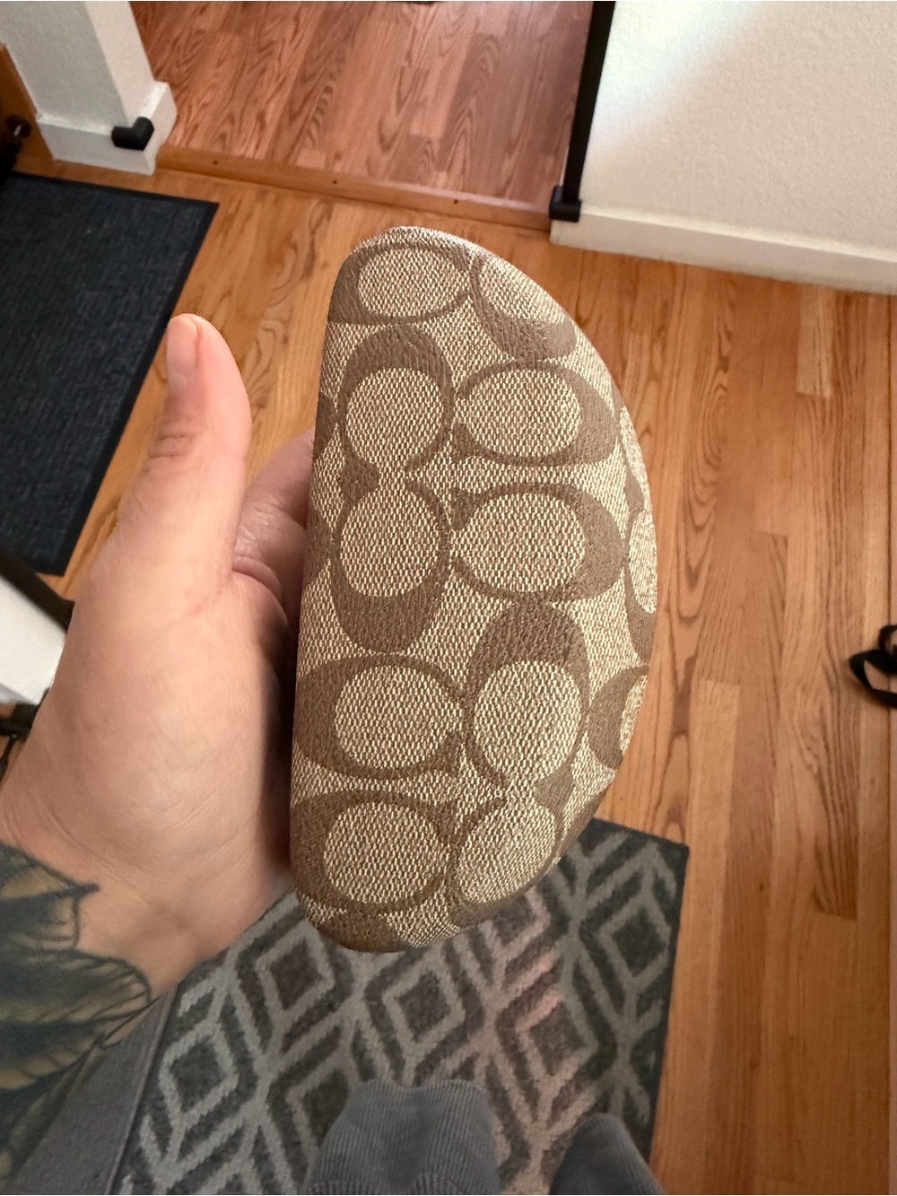 Coach Signature Sunglasses Case in Beige and Brown